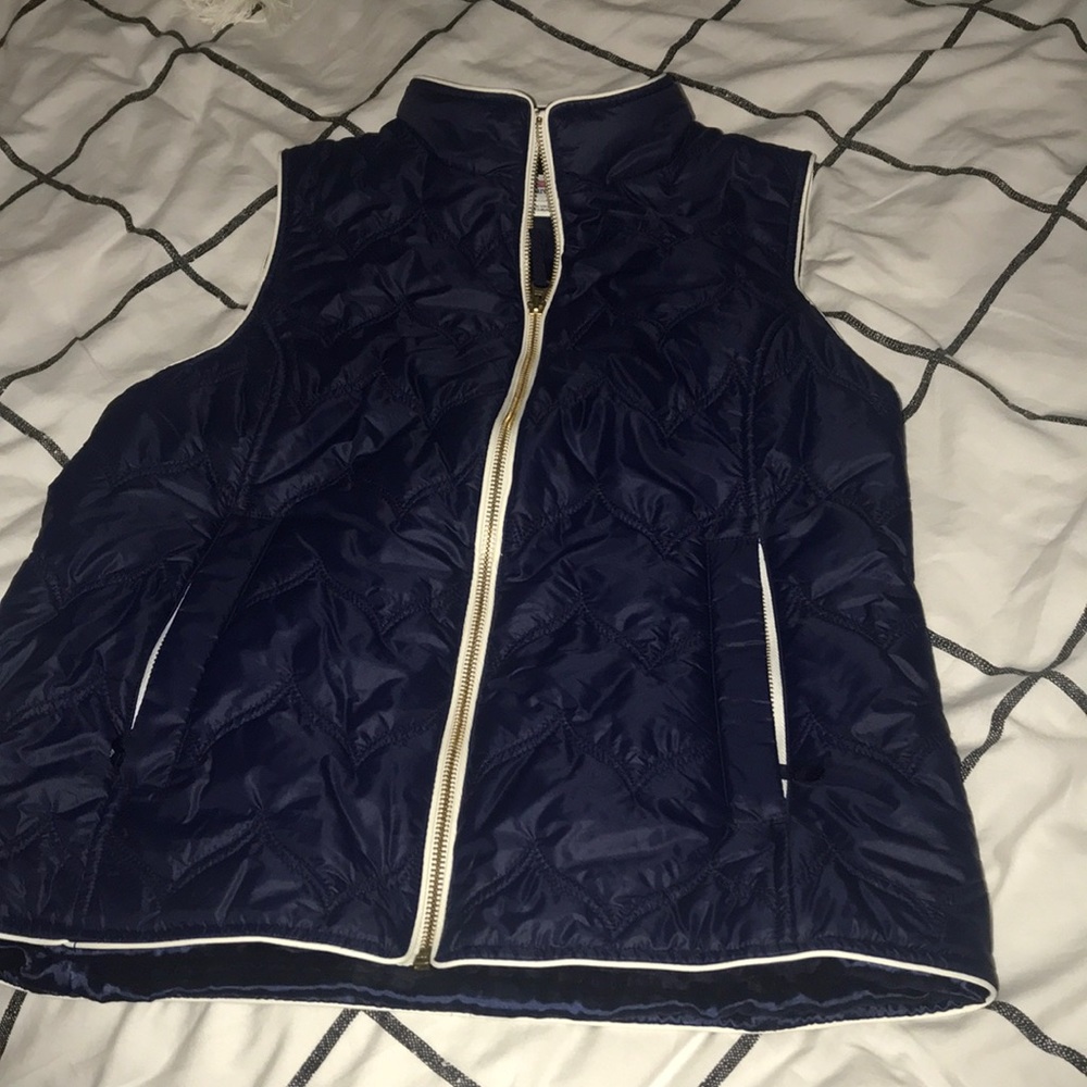 Vineyard vines vest